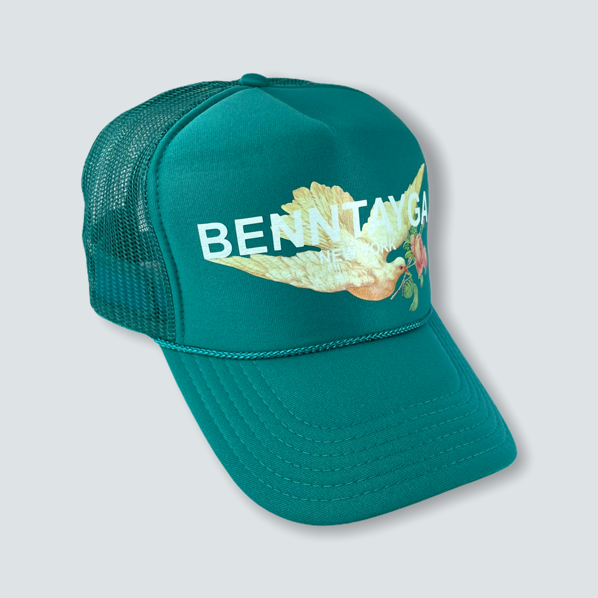 BENNTAYGA DOVE HAT